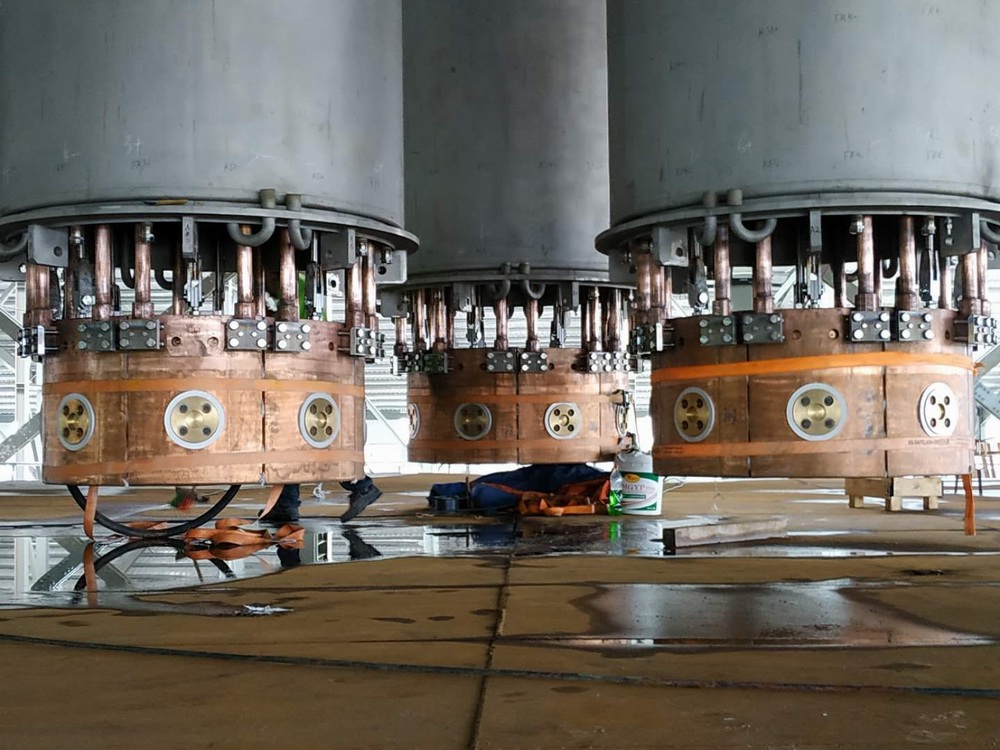 33000KVA工业硅炉下把持器